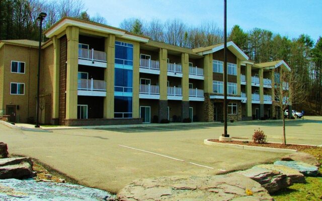 Crystal Springs Inn and Suites