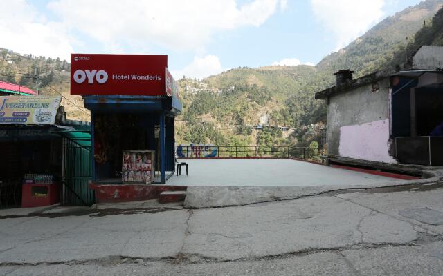 OYO Flagship 28382 Nautiyal Home Stay