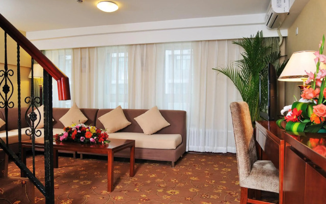 King Parkview Hotel