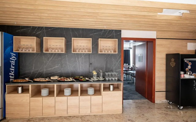 Airport Hotel Budapest