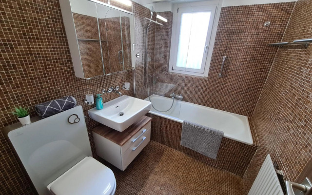 Alpine Retreat & Sauna