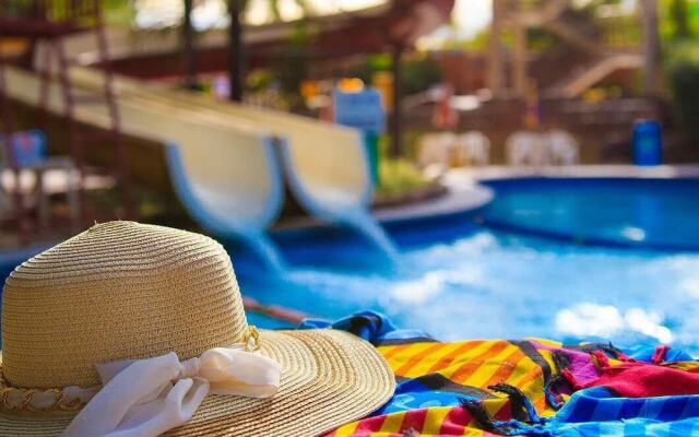 Suite Golden Dolphin Grand - EUEMCALDAS