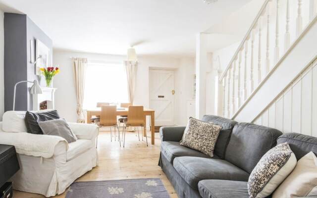 Teachers Cottage