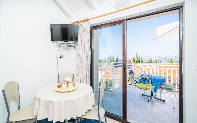 Beautiful Apartment in Cavtat With 1 Bedrooms and Wifi