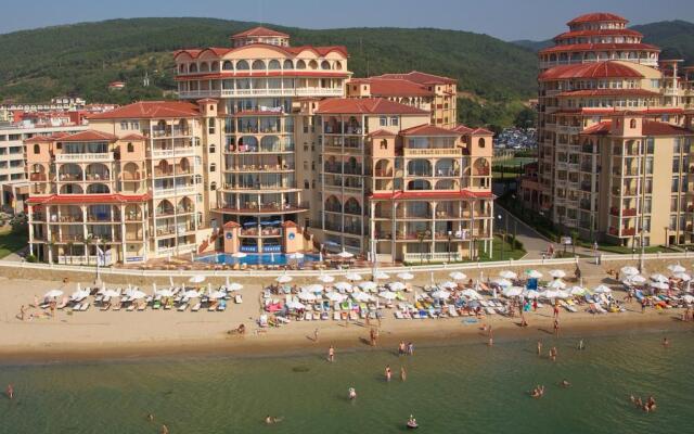 Atrium Beach Hotel - All Inclusive