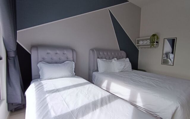 The Horizon Ipoh L8 by Grab A Stay