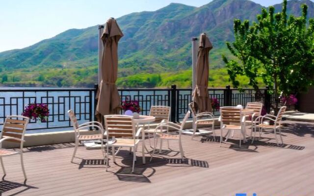 Beijing W Courtyard Homestay