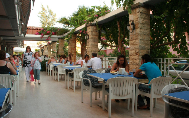 Myra Hotel