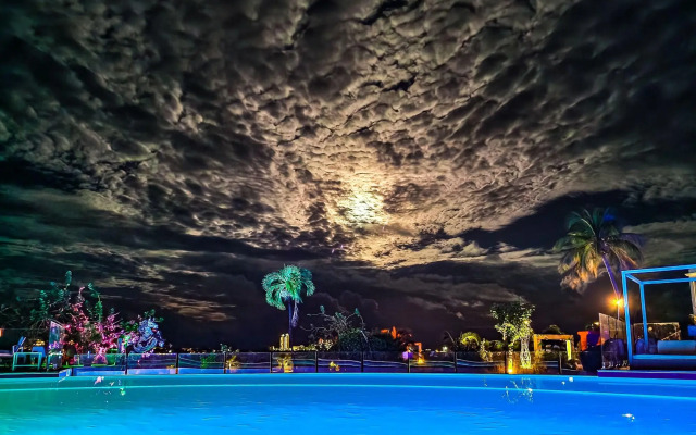 Hommage Hotel & Residences