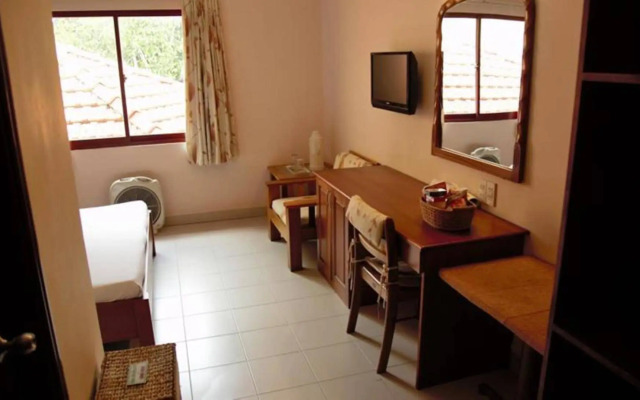 Vien Ngoc Xanh 1 Hotel