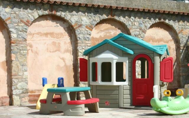 Appartamenti Benaco La Portella by Gardadomusmea