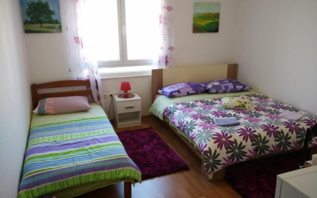 Apartments City Walls