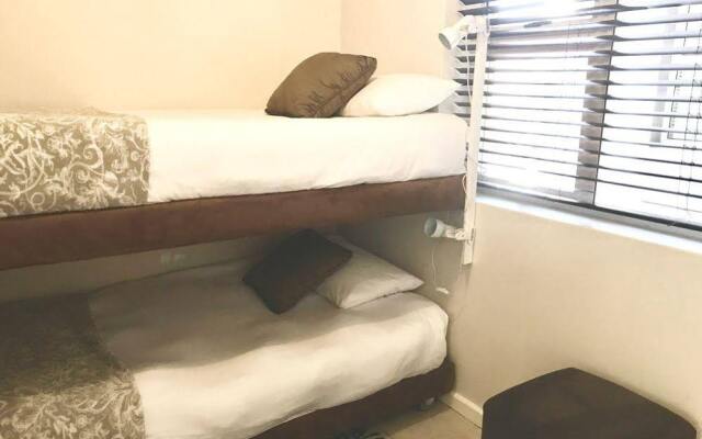 Knysna Pocket Breaks Unit 4