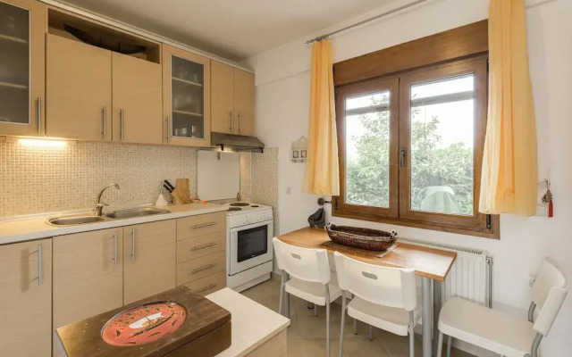 Beachside Haven, Poolside Serenity & Sunset Magic