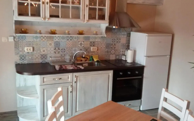 Kyshta za Gosti Tam Krai Rekata