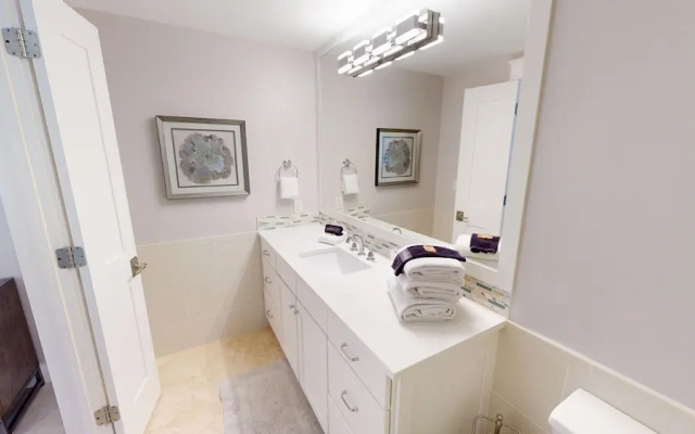 Oceania 602 3 Bedroom Condo