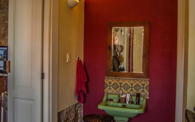Chez Laurel