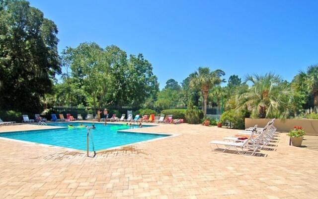 Evian at Shipyard by Hilton Head Accommodations