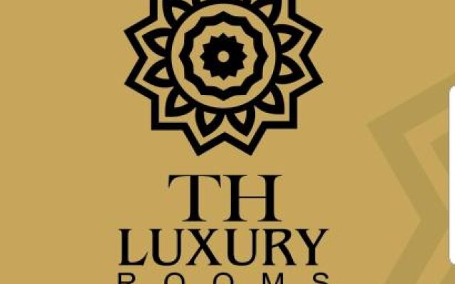Th luxury Rooms