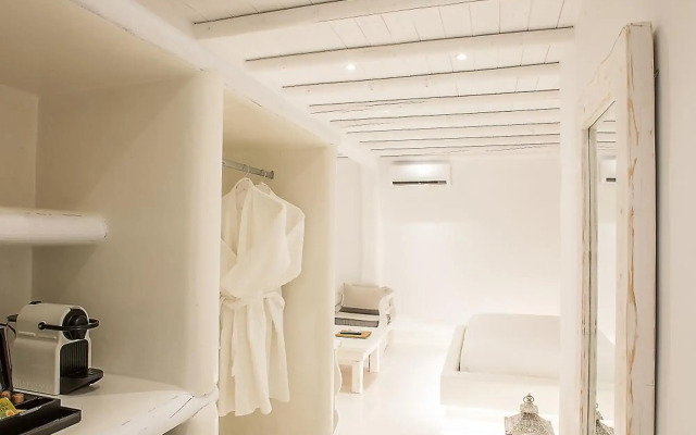 Paros Palace Adults Only