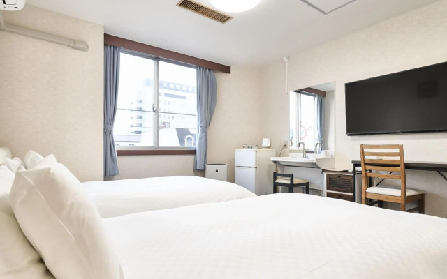 Okasan Hotel