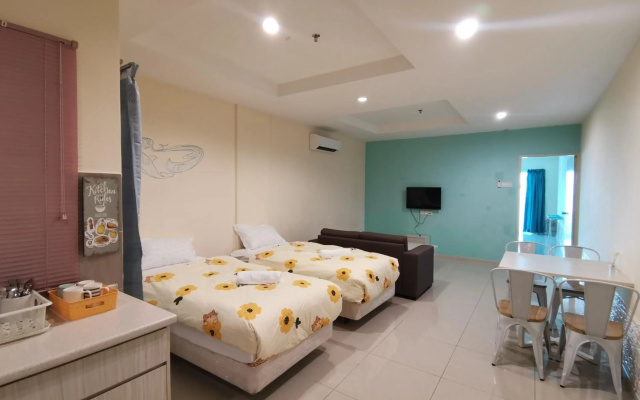Peaceful 1-Bedroom Unit at Marina Island by JoMy Homestay – Guest Rooms – Lumut