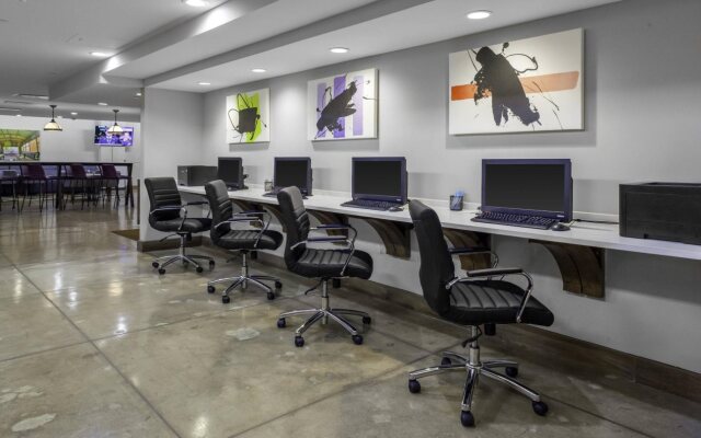 TownePlace Suites by Marriott Dallas Downtown