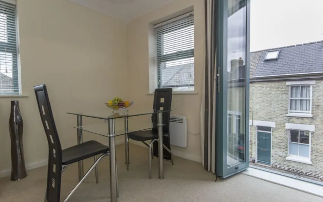 Citystay - Dove House