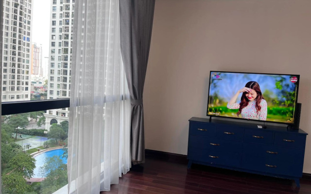 Vinhomes Royal City Luxury Apartment 3 Br