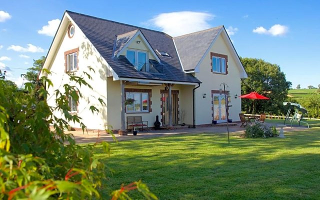 Henbere Farm B&B