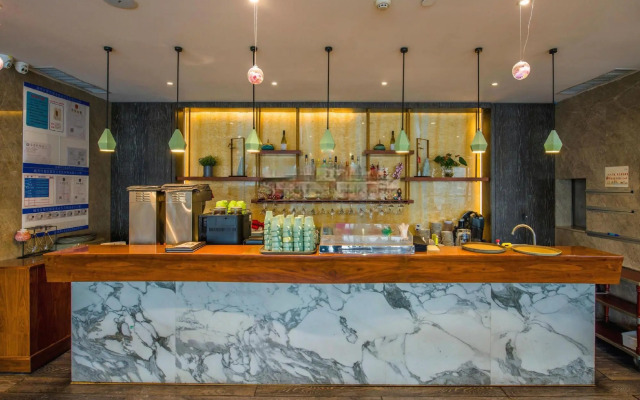 Howard Johnson Riverview Hotel Guangzhou