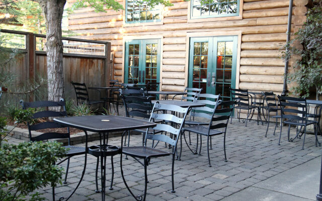 The Lodge at Riverside