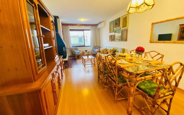 Apartamento a 3 quadras da Rua Coberta