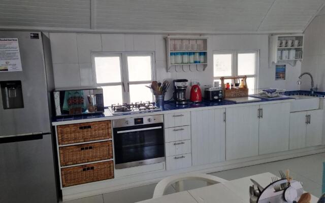 Mosselbank Beach Retreat 4