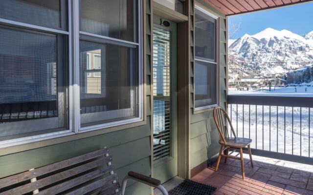 Etta Place by ResortQuest