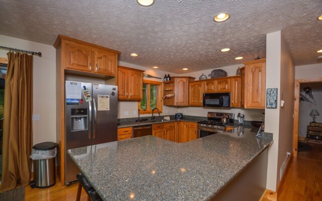 Hootenanny 5 Bedroom House