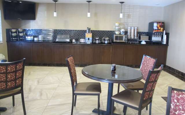 Best Western Woodland Inn