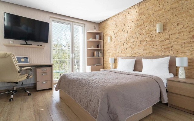 Royal Garden Apartment