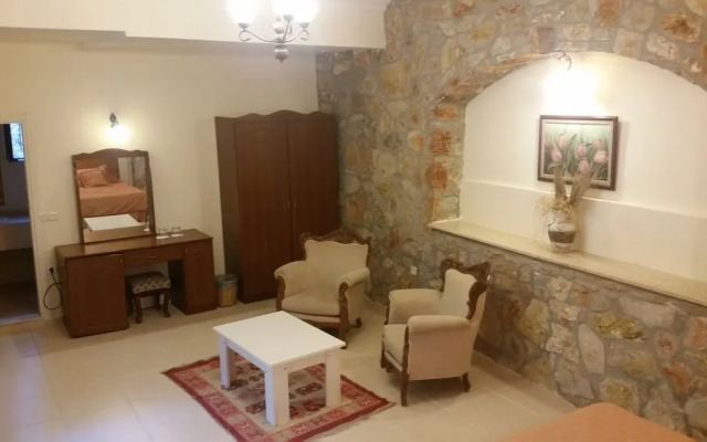 Paradise Garden Hotel