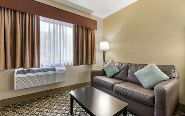 Best Western Plus InnTowner Madison