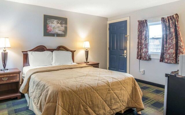 Royal Inn Claremont