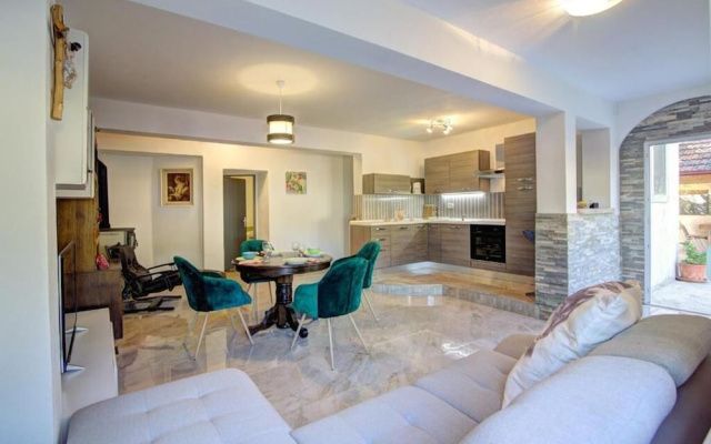 Apartments Velebit House