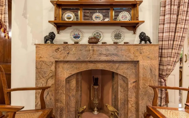 StayVista at Normandy House