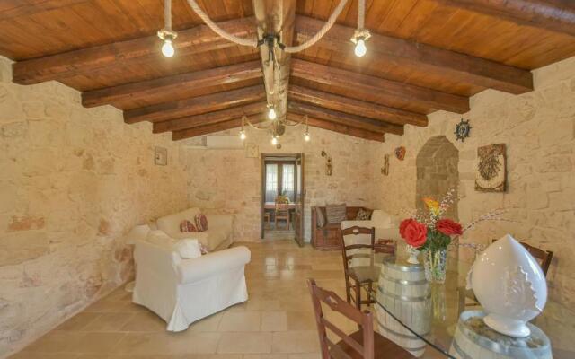 TRULLI ITALIA 6&2, Emma Villas