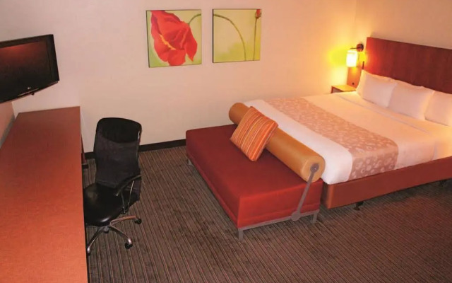 Magnolia Inn and Suites