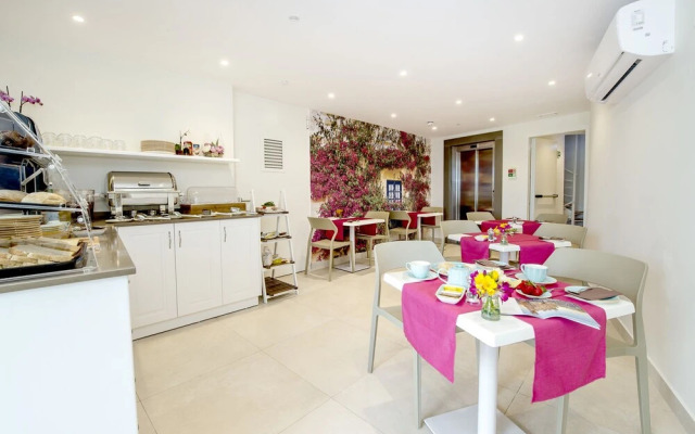 Viewpoint Boutique Living