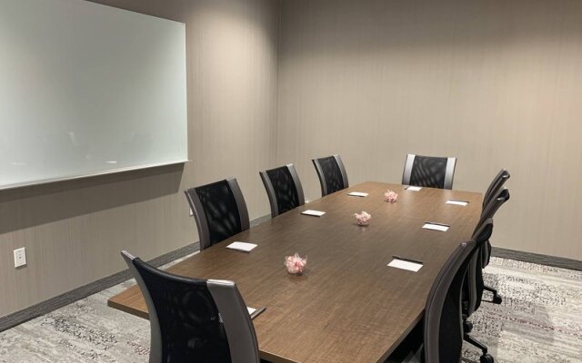 Courtyard North Brunswick