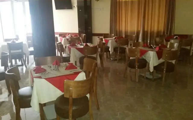 Jambo Travellers Hotel