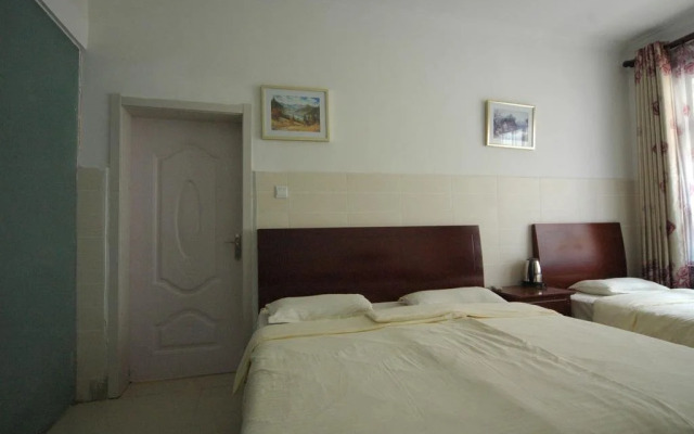 Ouge Hotel