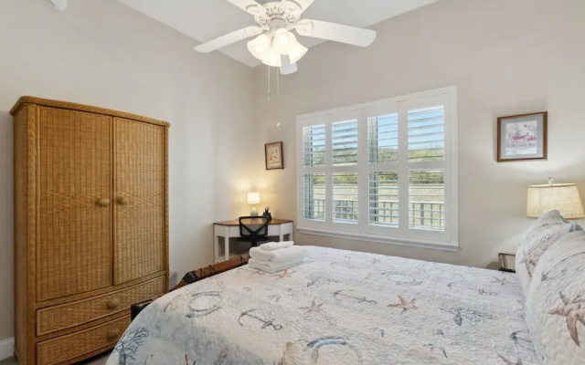 Spacious 3BR Condo by The Beach Ocean Park - 106